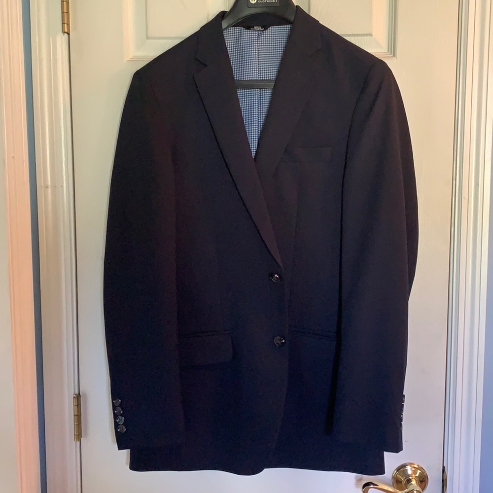 Men’s sport coat in Navy Blue.